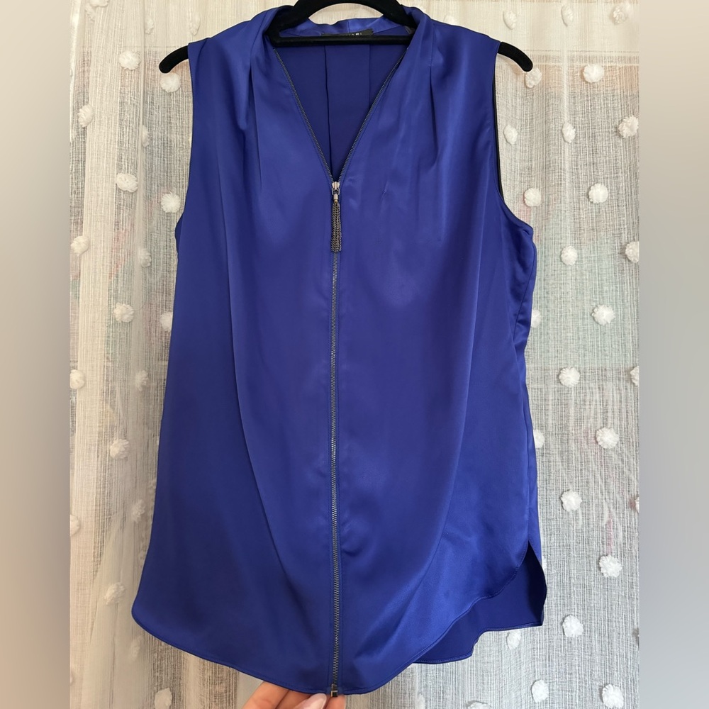 T Tahari Blouse